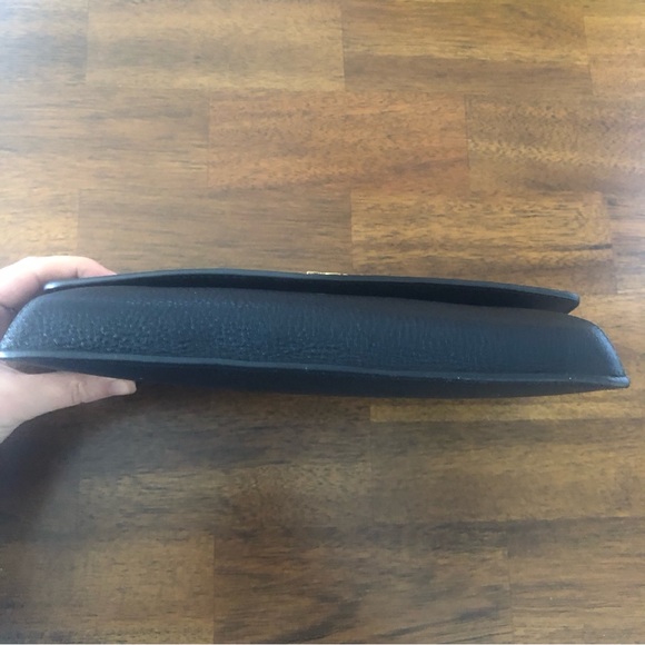 NWT $298 Tory Burch Kira Leather Clutch! - Picture 10 of 14